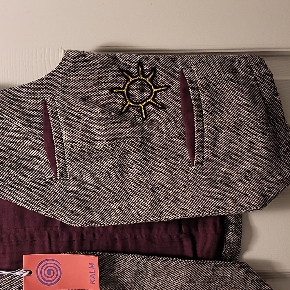 KALM Tweed Vest with Plum Lining & Sun Patch Size Medium - Picture 2 of 8